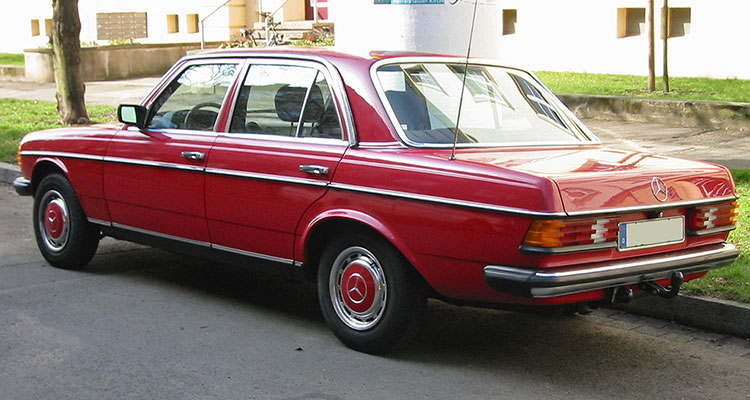 Mercedes W123 1 h sst