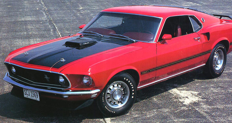 Ford Mustang V8 Mach-1