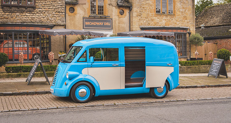 Retro Electric Morris JE Van