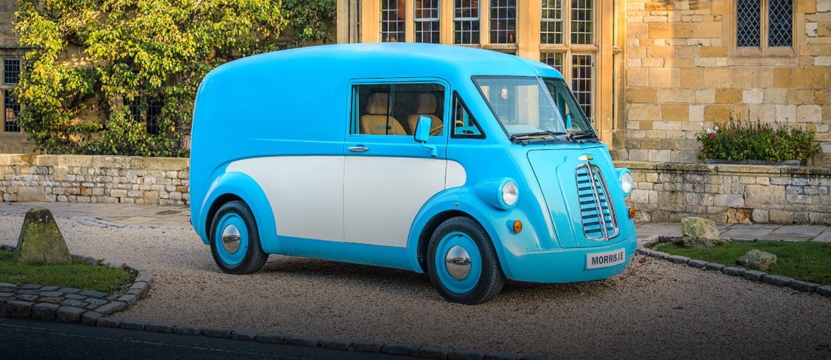 Retro Electric Morris JE Van