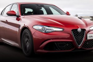 Alfa Romeo Giulia Quadrifoglio manual (feature)