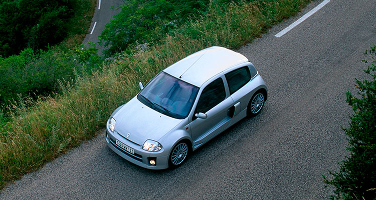 Renault Clio V6