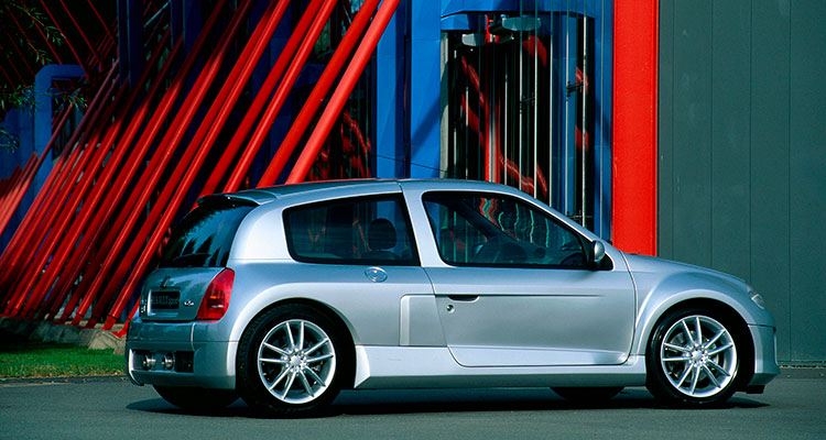 Renault Clio V6