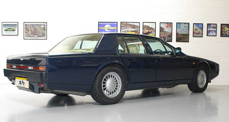 Aston Martin Lagonda