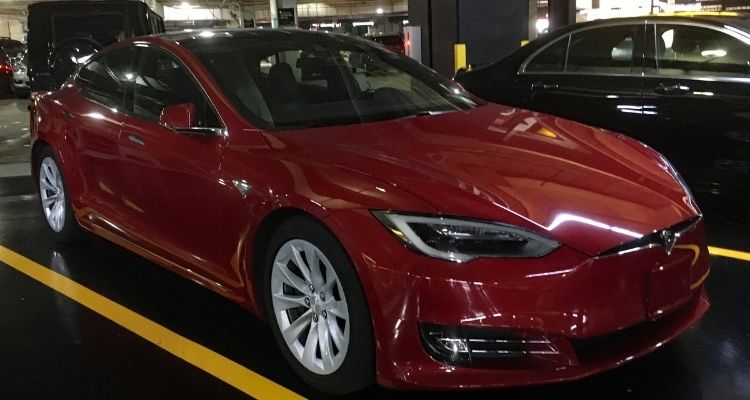 Tesla Model S Plaid