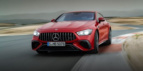 Mercedes-AMG GT 4