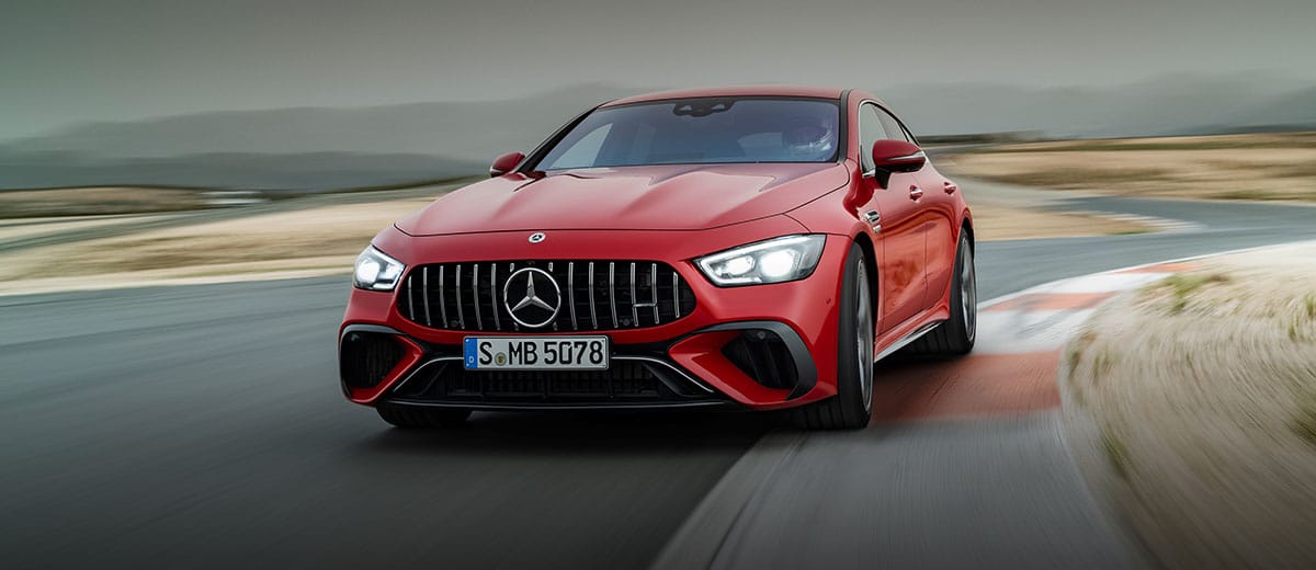 Mercedes-AMG GT 4