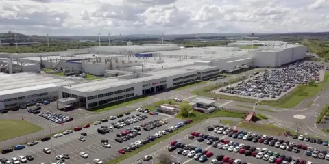 Nissan pumps billions into Sunderland plant