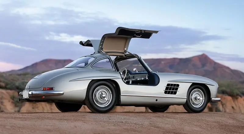 Mercedes-Benz 300 SL Alloy Gullwing, side view with doors open