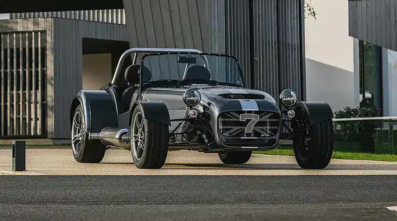 Front 3/4 view of the Caterham Seven CSR Twenty in Kinetic Grey