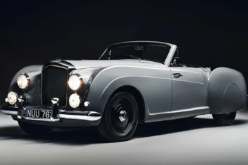 1953 Bentley Continental recreated as James Bond’s Locomotive